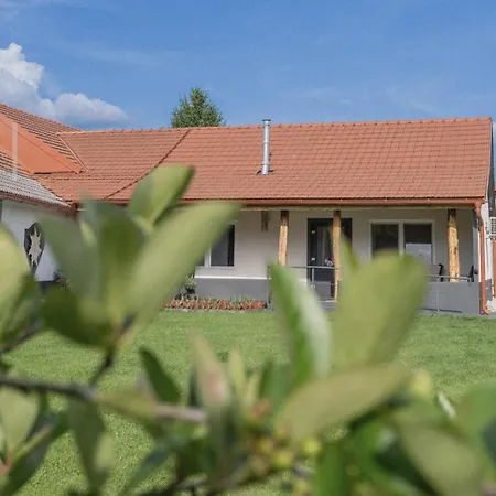 Apartma In Wellness Cista Fantazija *