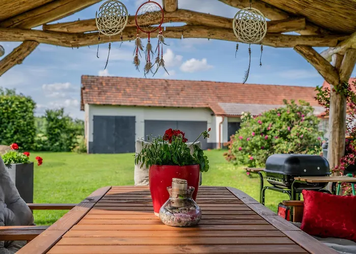 Apartma In Wellness Cista Fantazija アパート